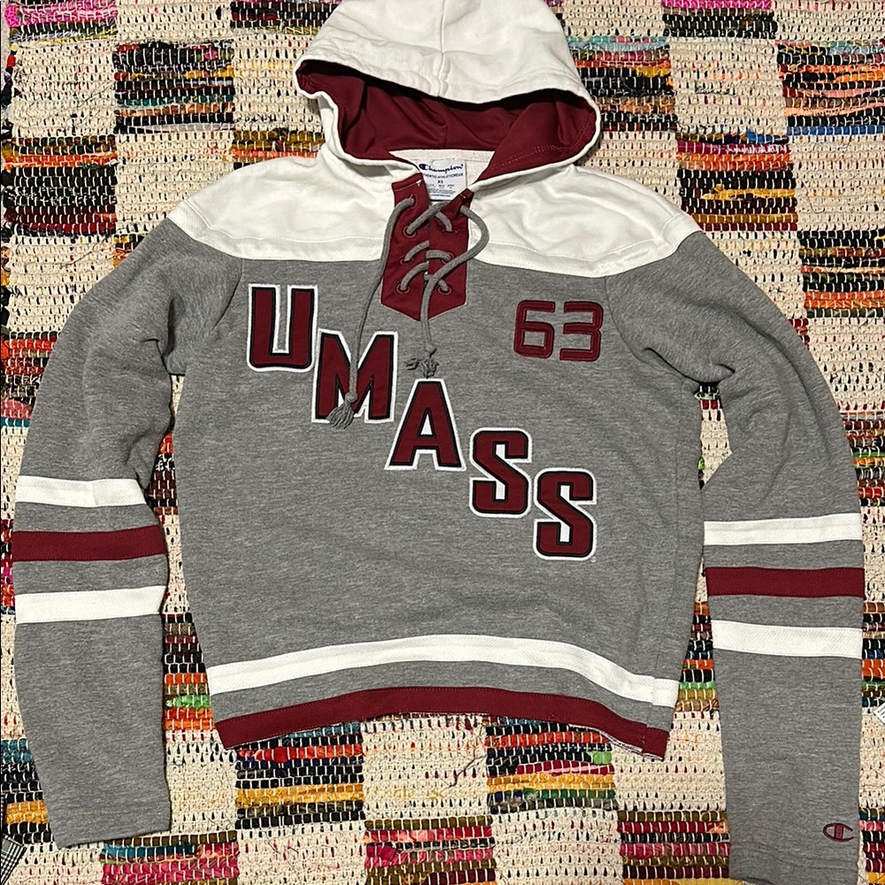 Champion UMass hockey hoodie